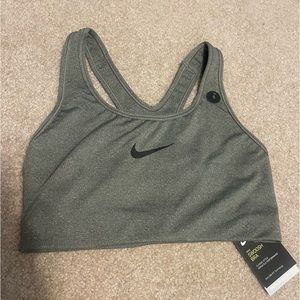 Nike Swoosh Sports Bra